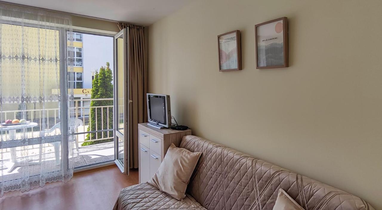 Crown And Imperial Apartments Sveti Vlas Ngoại thất bức ảnh