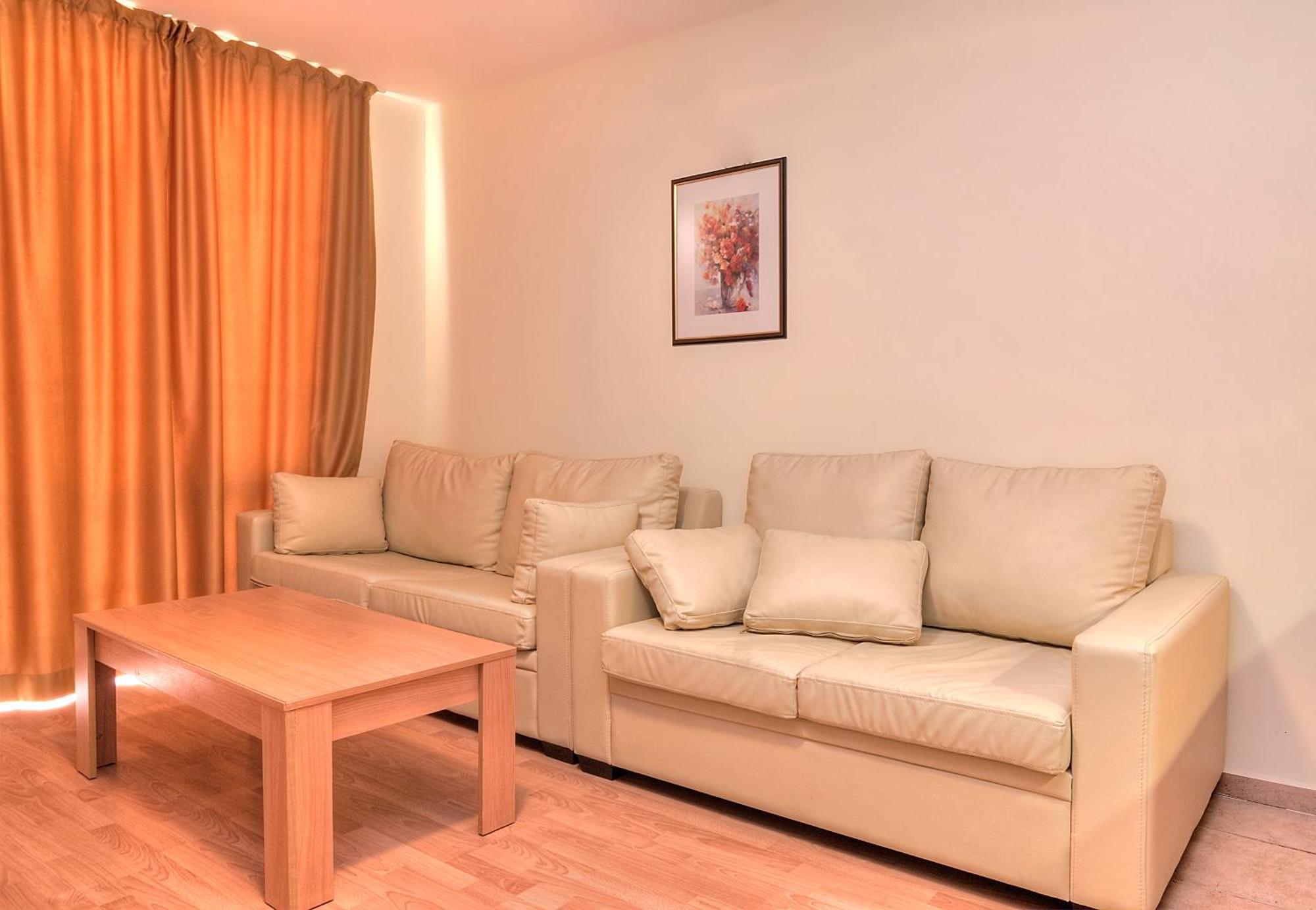 Crown And Imperial Apartments Sveti Vlas Ngoại thất bức ảnh