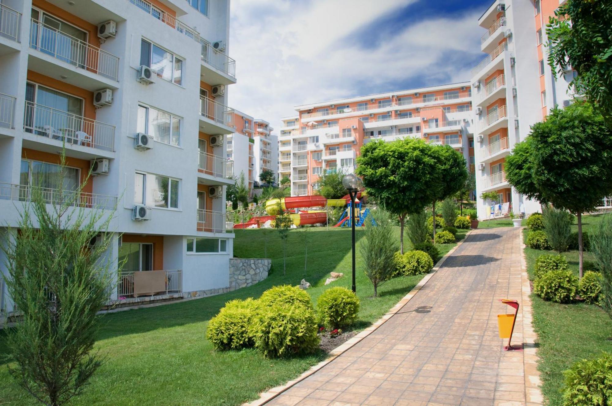 Crown And Imperial Apartments Sveti Vlas Ngoại thất bức ảnh