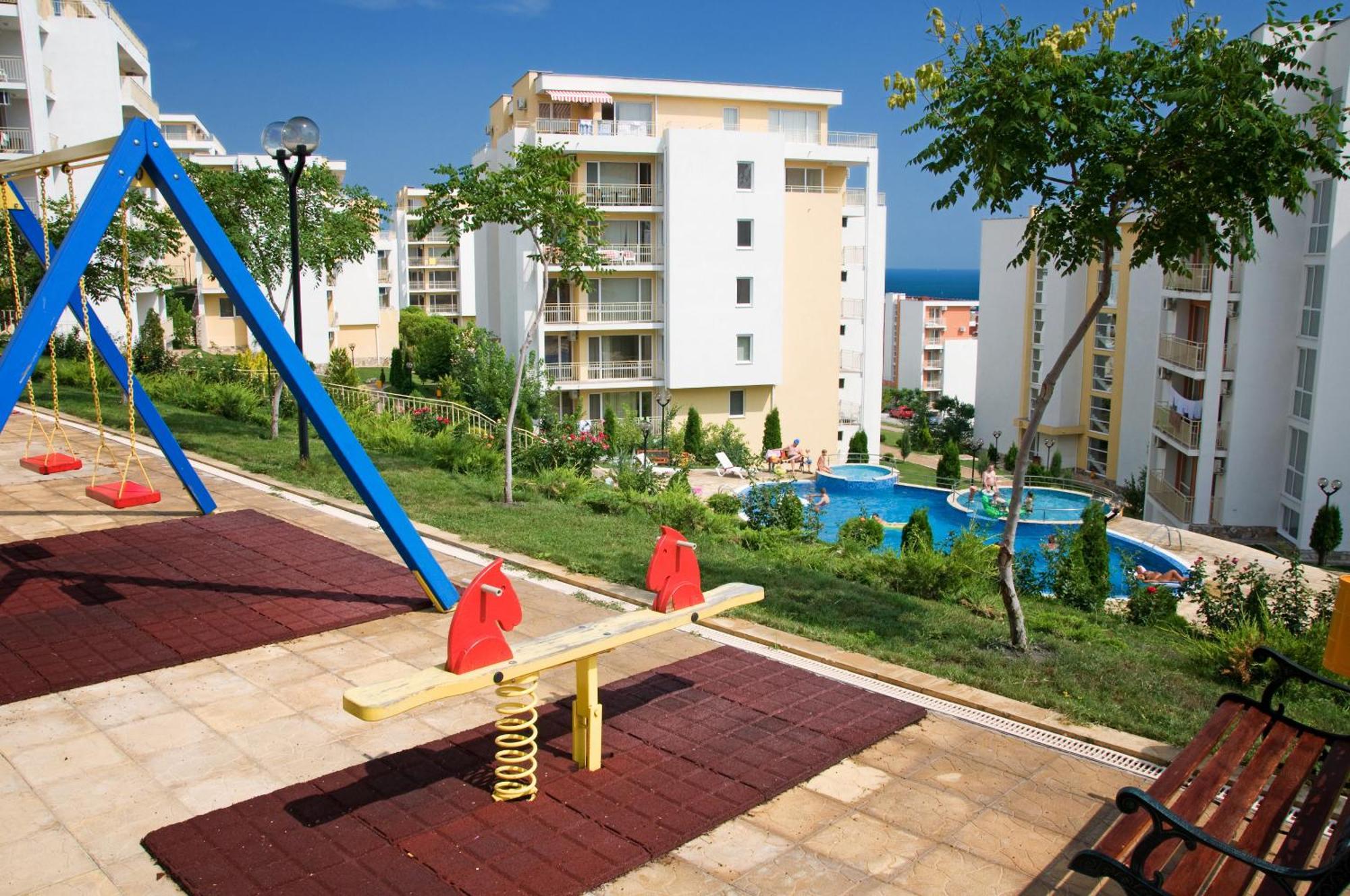 Crown And Imperial Apartments Sveti Vlas Ngoại thất bức ảnh