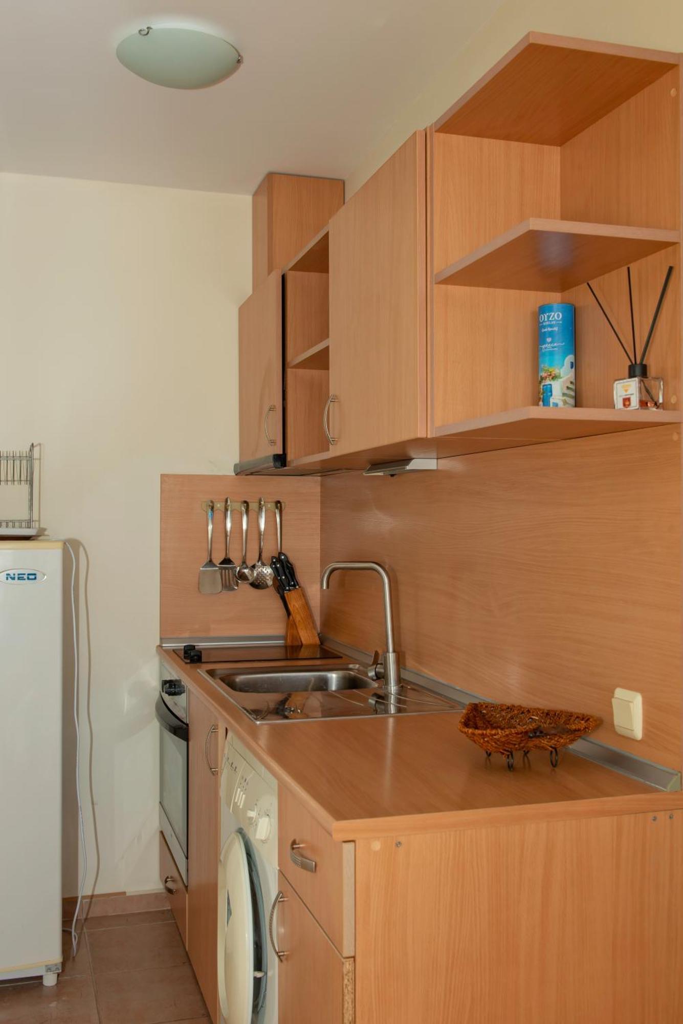 Crown And Imperial Apartments Sveti Vlas Ngoại thất bức ảnh